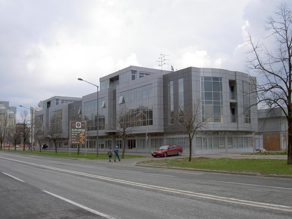 Hotel Elit Novi Sad Exterior photo