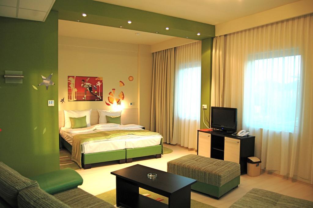 Hotel Elit Novi Sad Room photo